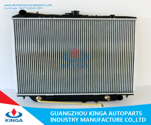 중국 기병 1992년 - 2002년을 위한 8943752755/8943752756 Isuzu 차 냉각 방열기에 협력 업체