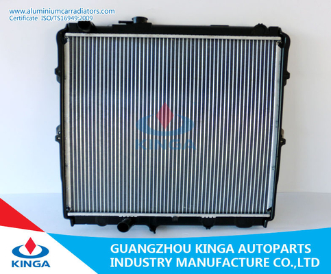 중국 Toyota 알루미늄 방열기 Hilux KZN165R 1999년/LN167/5l MT 주문 자동 방열기 협력 업체
