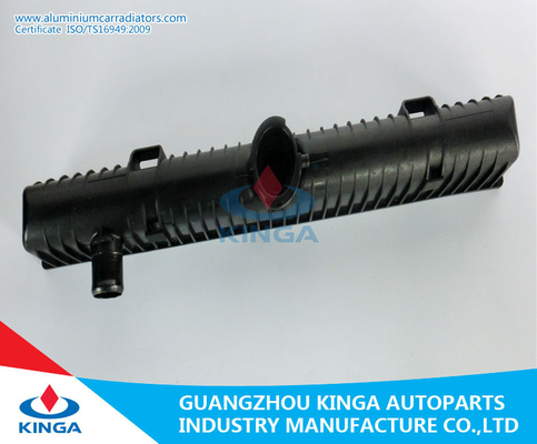 중국 벤츠 자동 차를 위한 플라스틱 방열기 탱크 위 W123/126 280S'76-85 협력 업체