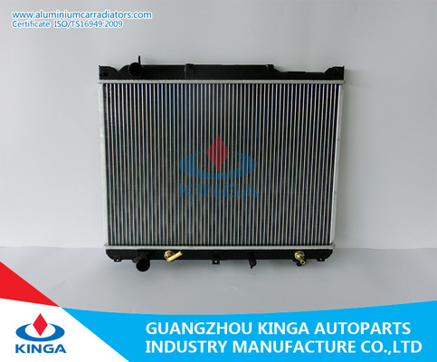 중국 차 Raidator 냉각 장치 큰 ESCUDO'00- Suzuki 협력 업체