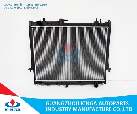 중국 OEM 8-98137273-3 Isuzu Dmax'12 (3000CC)를 위한 알루미늄 차 방열기 Mt 협력 업체