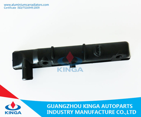 중국 OEM 17700 차량 Vitara를 위한 플라스틱 Raidtaor 탱크 88-97 TA01 G16A에 협력 업체