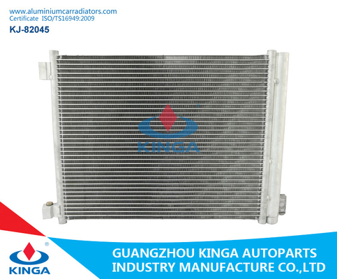 중국 냉각 장치 알루미늄 닛산 콘덴서 밝은 13 OEM 92100-1HC3A/921011HC1A 협력 업체