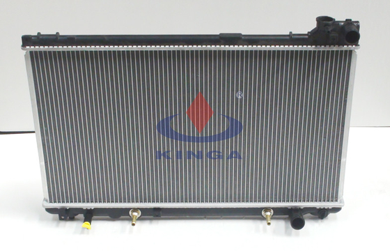 중국 Cressida 표 JZX110를 위한 엔진 기름 냉각기 차 도요타 방열기에 협력 업체