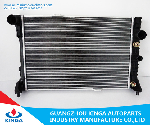 OEM 2045000403/1503/2803와 가진W212/204'09에 C 종류 W204'07-AT/E-CLASS를 위한 벤츠 방열기 협력 업체