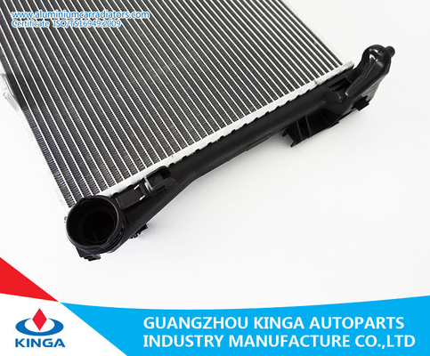 OEM 2045000403/1503/2803와 가진W212/204'09에 C 종류 W204'07-AT/E-CLASS를 위한 벤츠 방열기 협력 업체