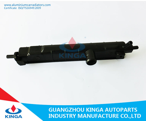ASTRA F 91-00 MT 보충 튼튼한 탱크 OEM 1300147를 위한 방열기 플라스틱 좌 탱크 협력 업체
