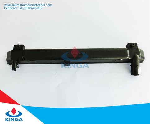 HIACE RCH4# 97-99 MT OEM 16400 5B320 여행을 위한 PA66 물 방열기 바닥 탱크 협력 업체