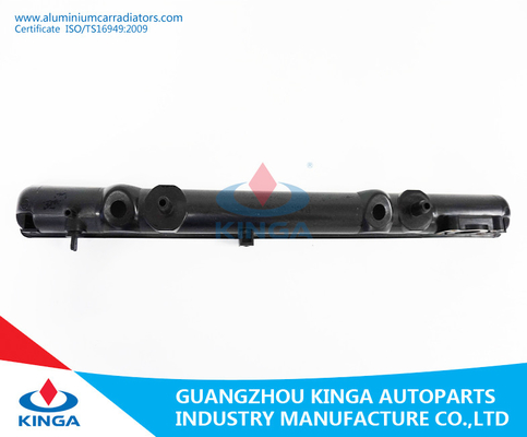 OEM MR481788 수선 L200'98- (가스)를 위한 플라스틱 방열기 측 탱크 54.5*618.5MM에 협력 업체